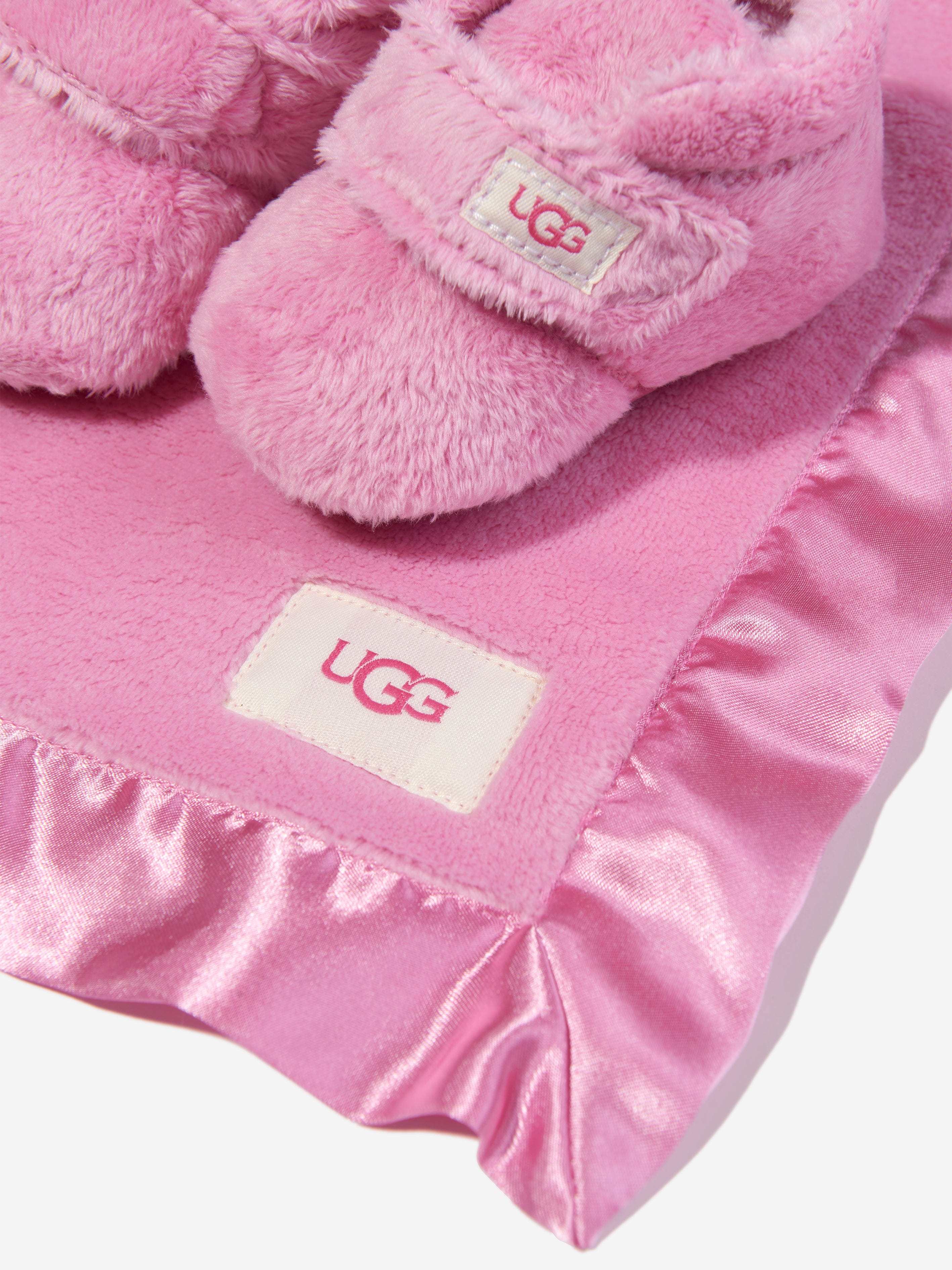 Ugg deals bixbee pink